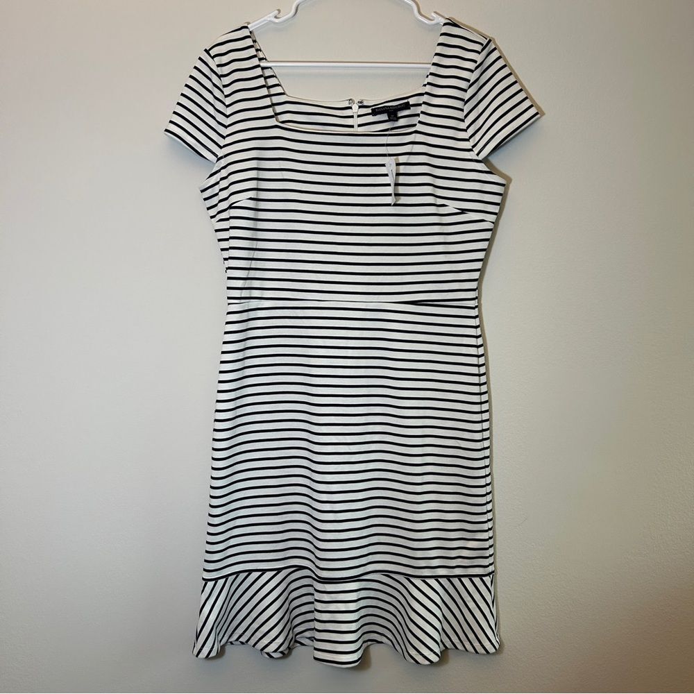 NWT Banana Republic Black and White Ruffled Midi Dress Size 12